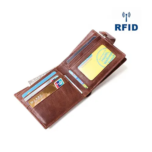 Classic Leather RFID-Blocking Bifold Wallet with Multiple Compartments